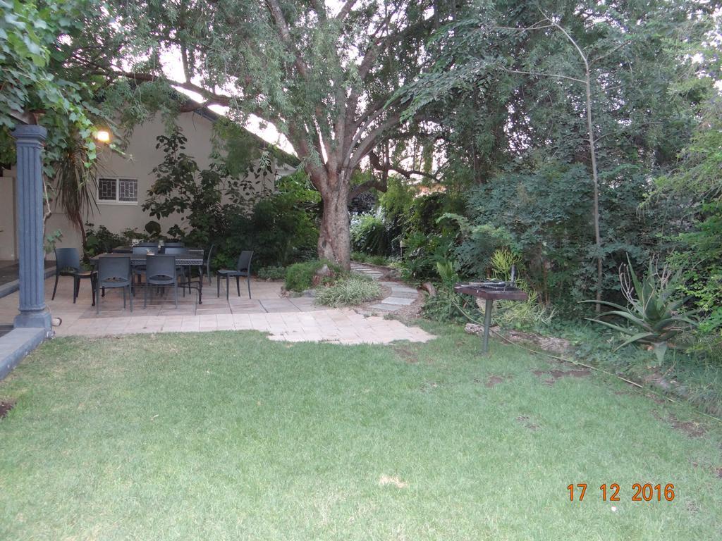 La Paix Guesthouse Beaufort West Exterior photo