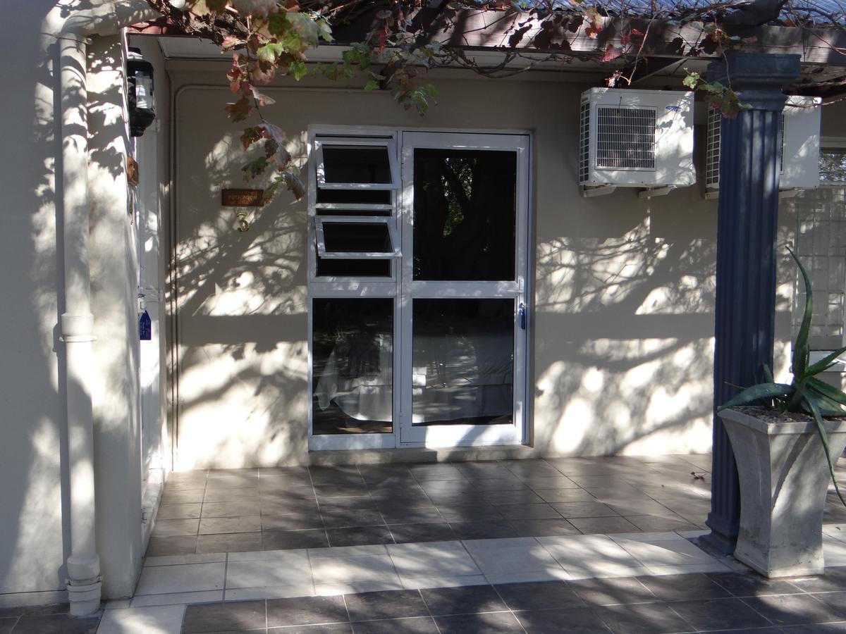 La Paix Guesthouse Beaufort West Exterior photo