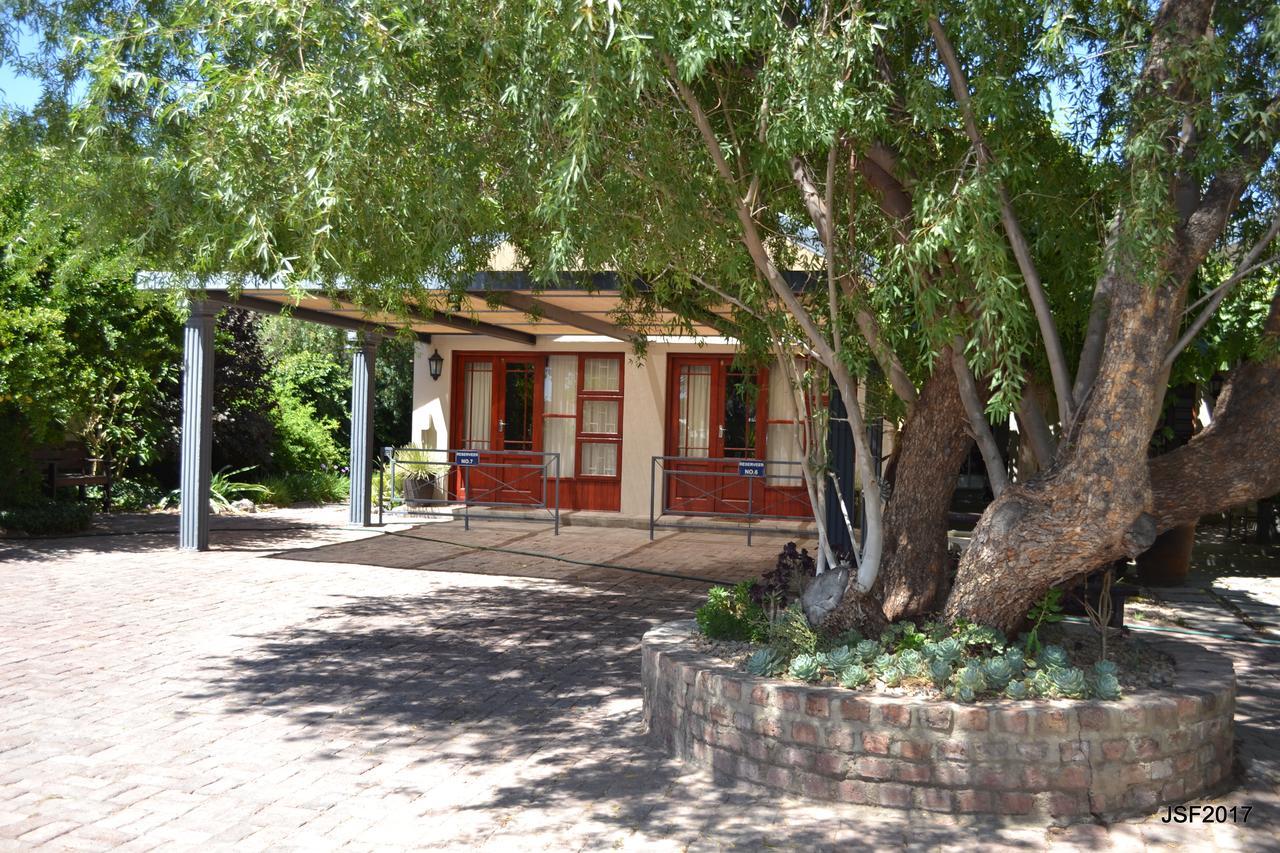 La Paix Guesthouse Beaufort West Exterior photo