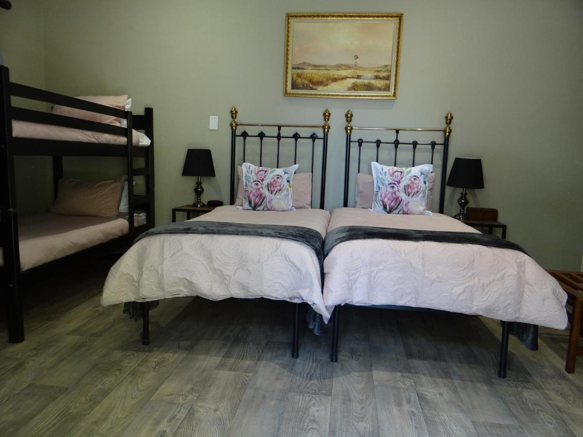 La Paix Guesthouse Beaufort West Exterior photo