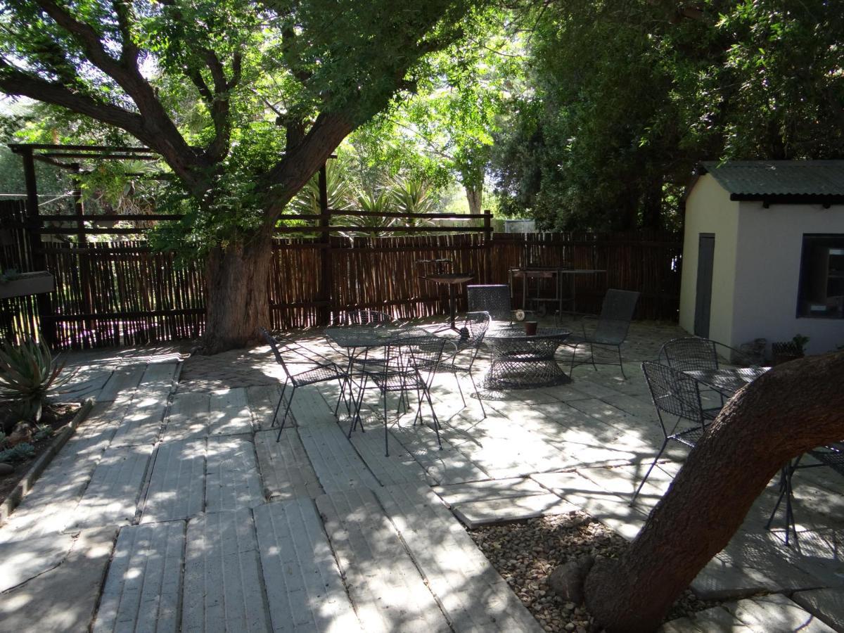 La Paix Guesthouse Beaufort West Exterior photo